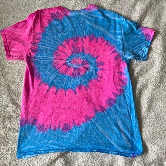 *SPENCER’S* Neon pink and Blue Tee - Picture 3 of 5
